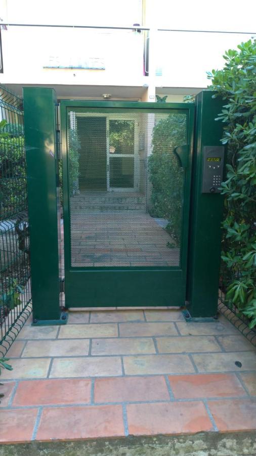 Ferienwohnung Nimes Studio Les Lavandes Parking Securise Exterior foto