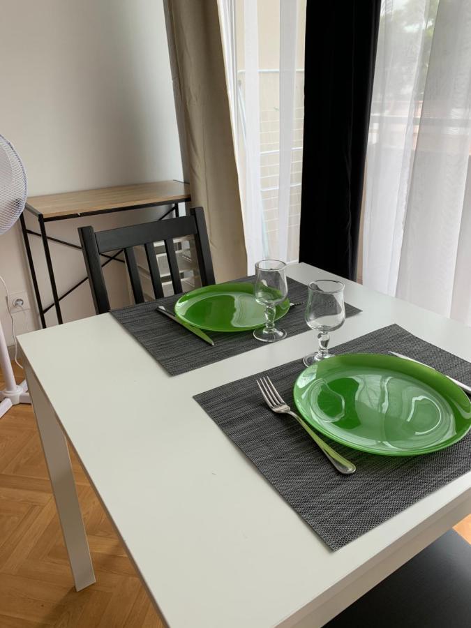 Ferienwohnung Nimes Studio Les Lavandes Parking Securise Exterior foto