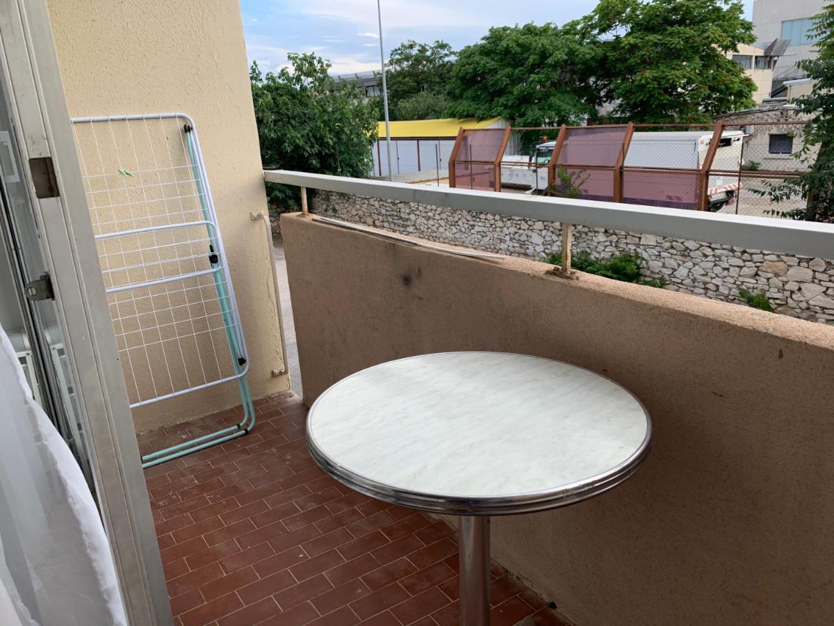 Ferienwohnung Nimes Studio Les Lavandes Parking Securise Exterior foto