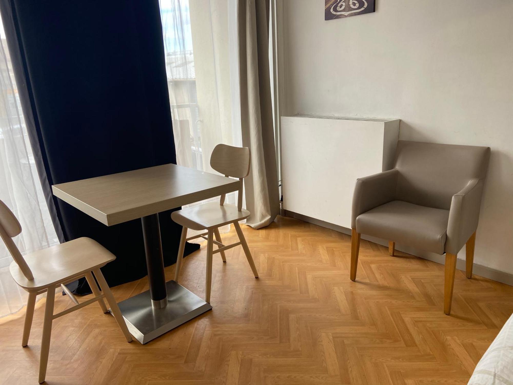 Ferienwohnung Nimes Studio Les Lavandes Parking Securise Exterior foto